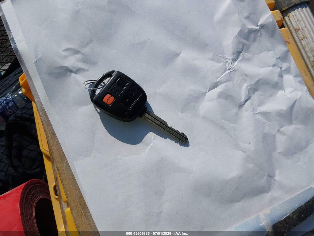 JTEBU11FX8K052513 2008 TOYOTA FJ CRUISER photo no. 11