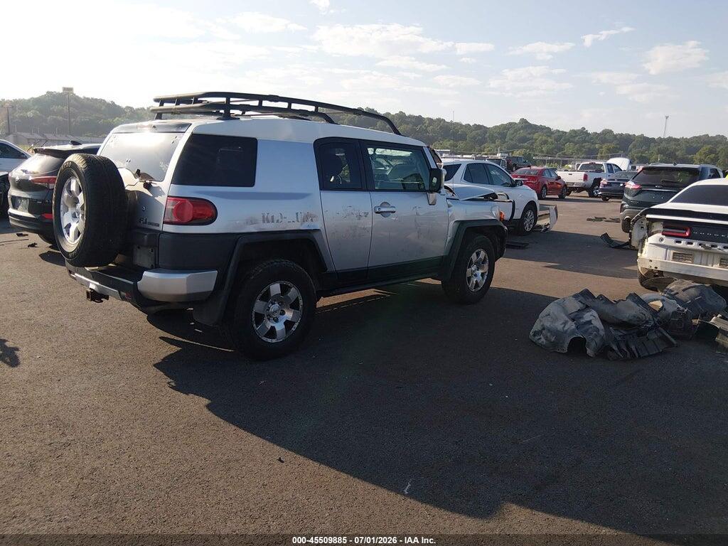 JTEBU11FX8K052513 2008 TOYOTA FJ CRUISER photo no. 4
