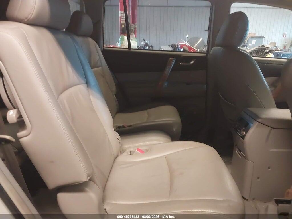 JTEEW44A582005656 2008 TOYOTA HIGHLANDER HYBRID photo no. 8