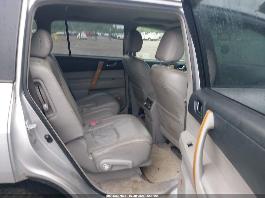 JTEEW44A582025132 2008 TOYOTA HIGHLANDER HYBRID photo no. 8