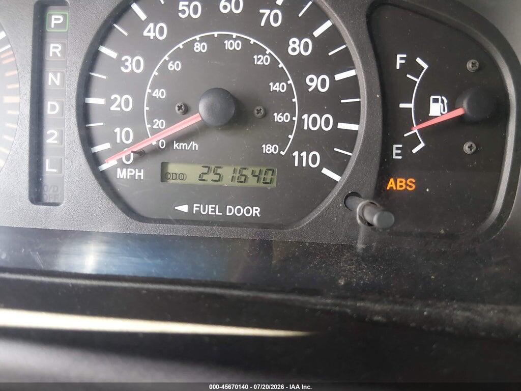 4T3ZF13C8YU302340 2000 TOYOTA SIENNA photo no. 7