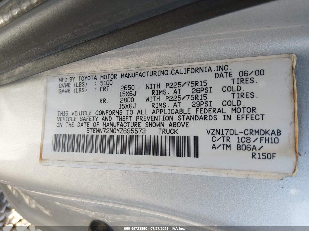 5TEWN72N0YZ695573 2000 TOYOTA TACOMA photo no. 9