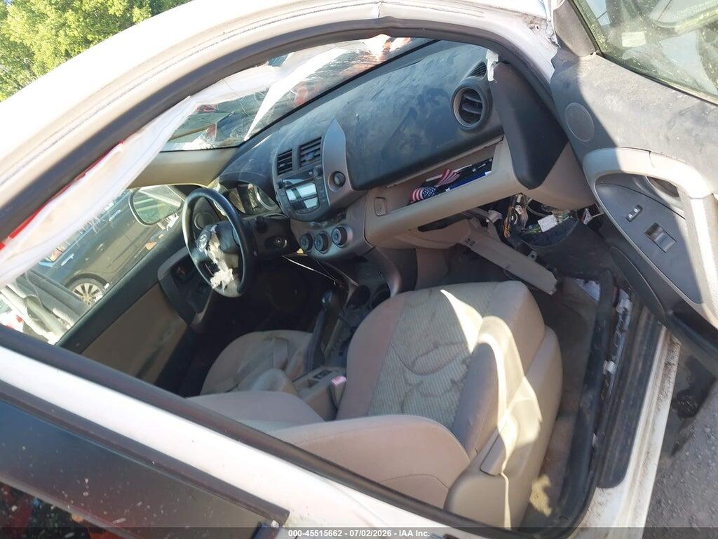 JTMBD33V786082470 2008 TOYOTA RAV4 photo no. 5