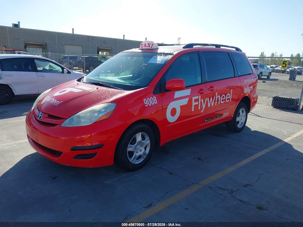 5TDZK23C28S190380 2008 TOYOTA SIENNA photo no. 2