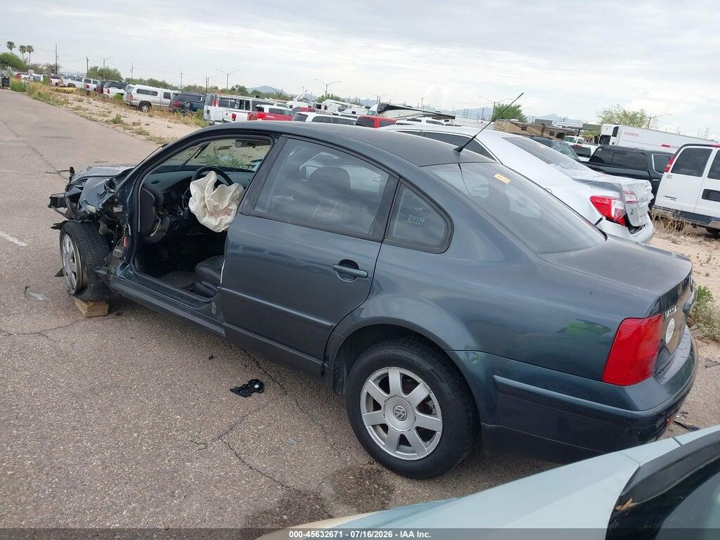 WVWMA23B2YP165901 2000 VOLKSWAGEN PASSAT photo no. 3