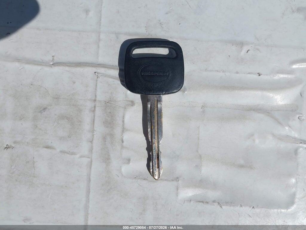 JTDBT903181223796 2008 TOYOTA YARIS photo no. 11