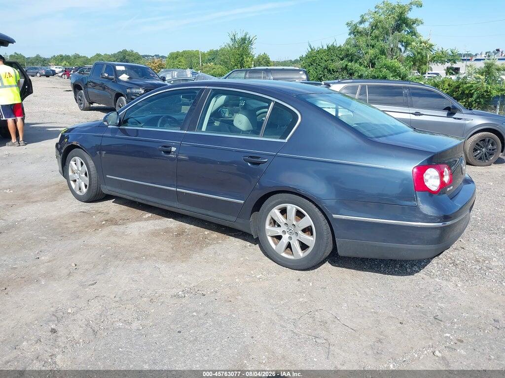 WVWJK73C78P067775 2008 VOLKSWAGEN PASSAT photo no. 3