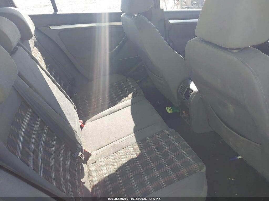 WVWHV71K68W301331 2008 VOLKSWAGEN GTI photo no. 8