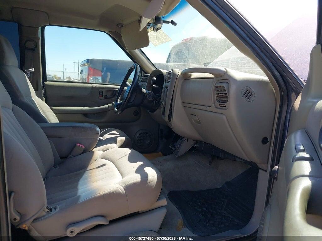 1GCCS19X138220038 2003 CHEVROLET S-10 photo no. 5