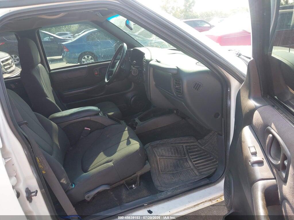 1GCDT13X73K137551 2003 CHEVROLET S-10 photo no. 5