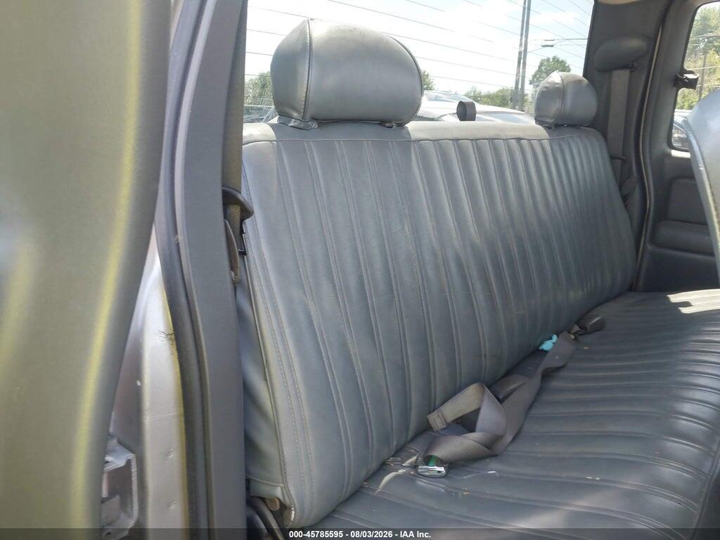 2GCEC19V031202556 2003 CHEVROLET SILVERADO 1500 photo no. 8