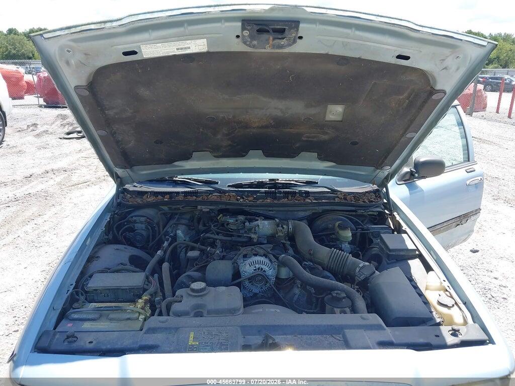 2FAFP73WX3X182607 2003 FORD CROWN VICTORIA photo no. 10