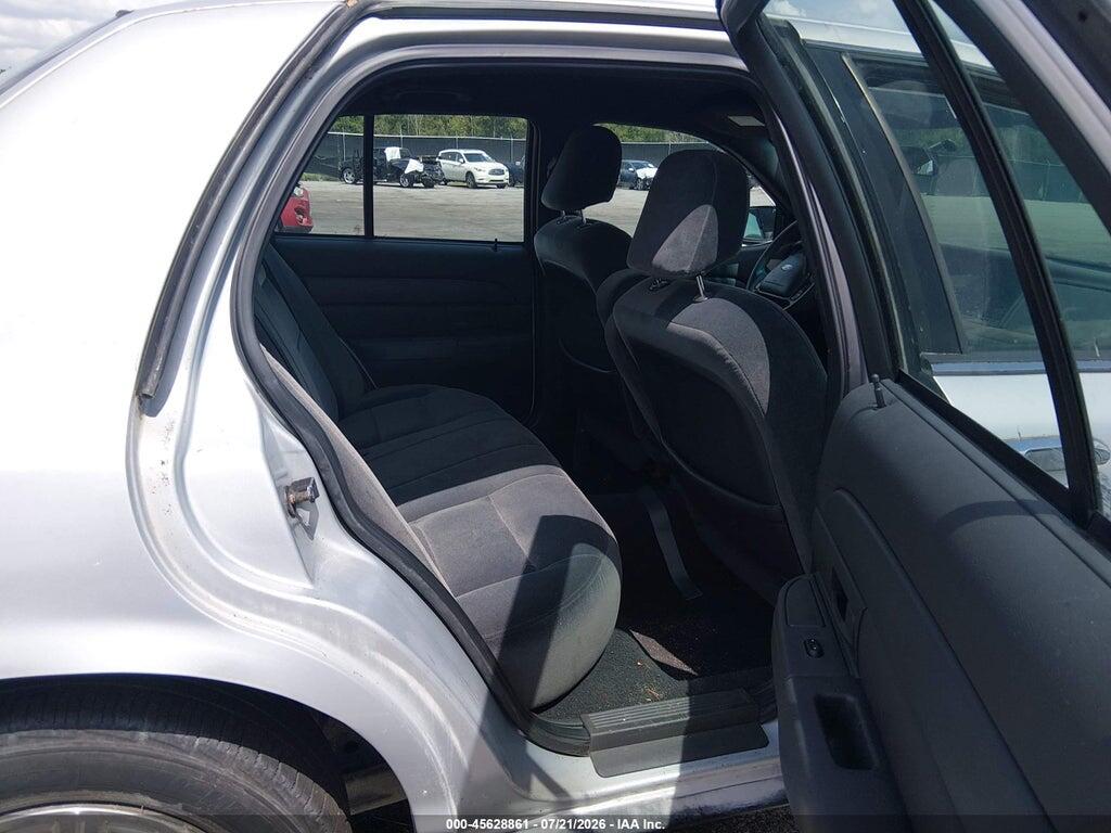 2FAFP73W83X110157 2003 FORD CROWN VICTORIA photo no. 8