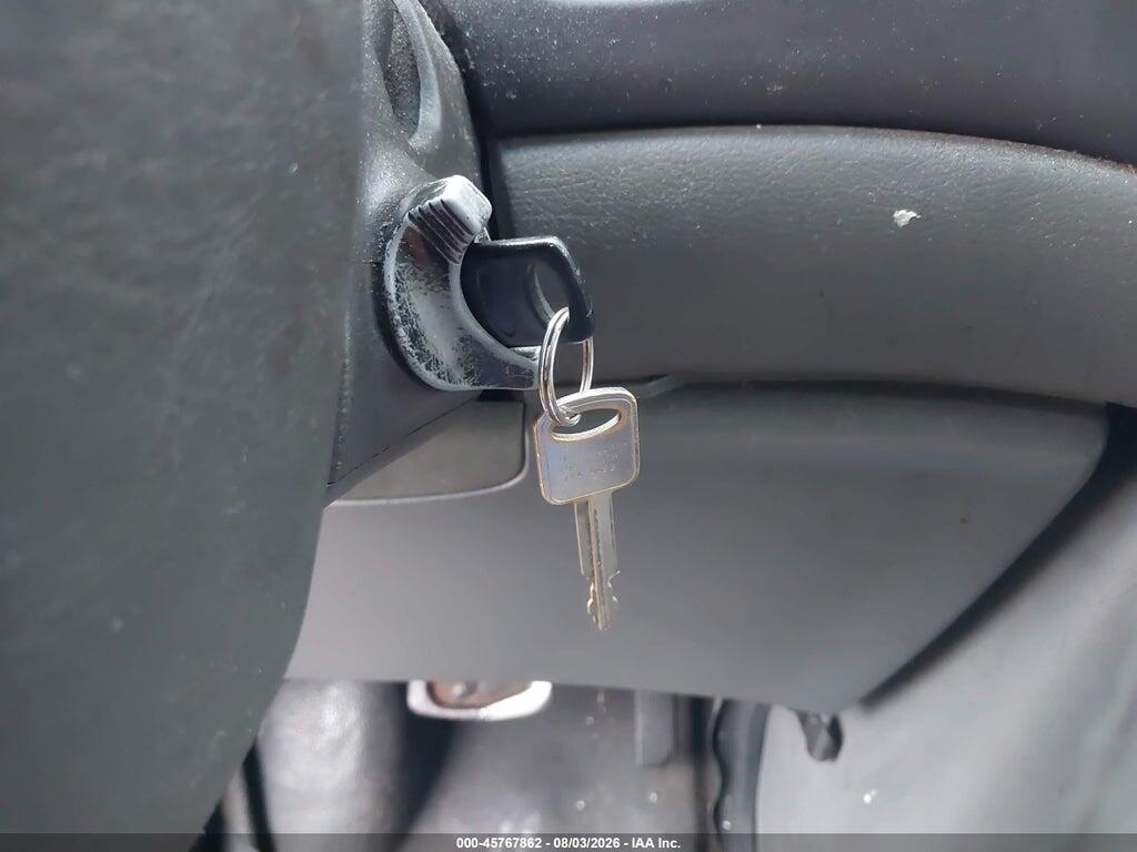 1FTSE34L03HC06201 2003 FORD E-350 SUPER DUTY photo no. 11