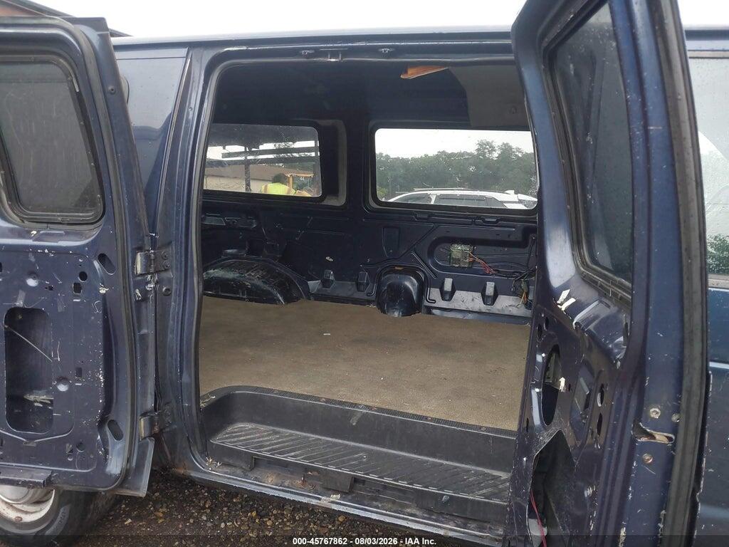 1FTSE34L03HC06201 2003 FORD E-350 SUPER DUTY photo no. 8