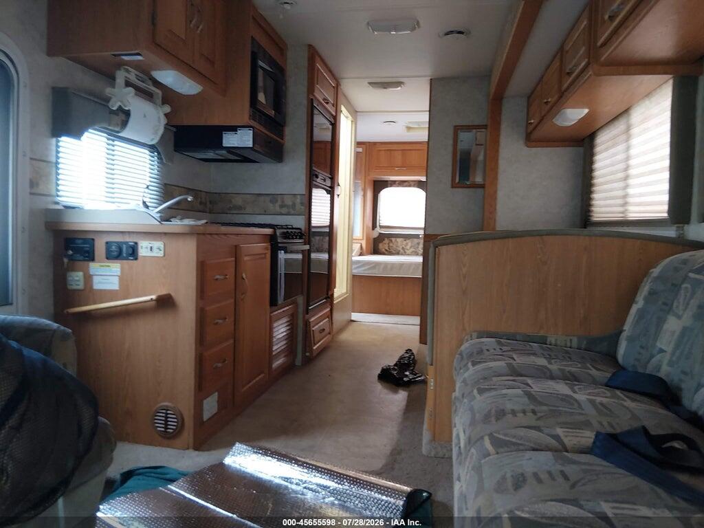 1FDXE45S83HB75454 2003 FORD E-450 CUTAWAY photo no. 7