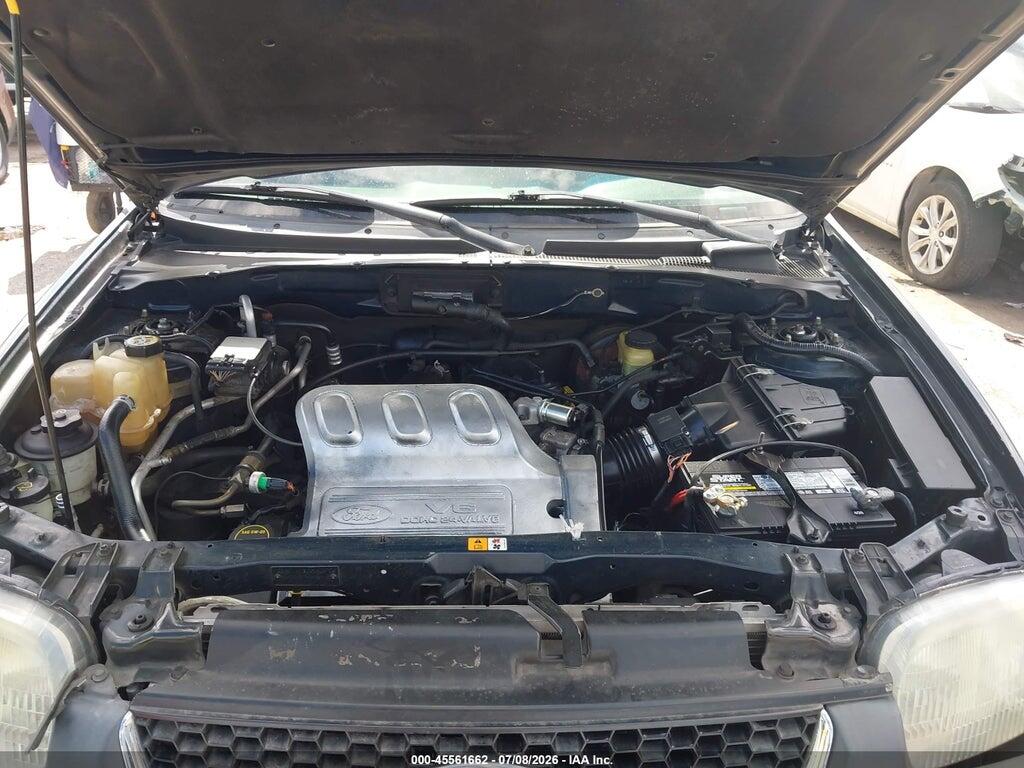 1FMCU93183KA92277 2003 FORD ESCAPE photo no. 10