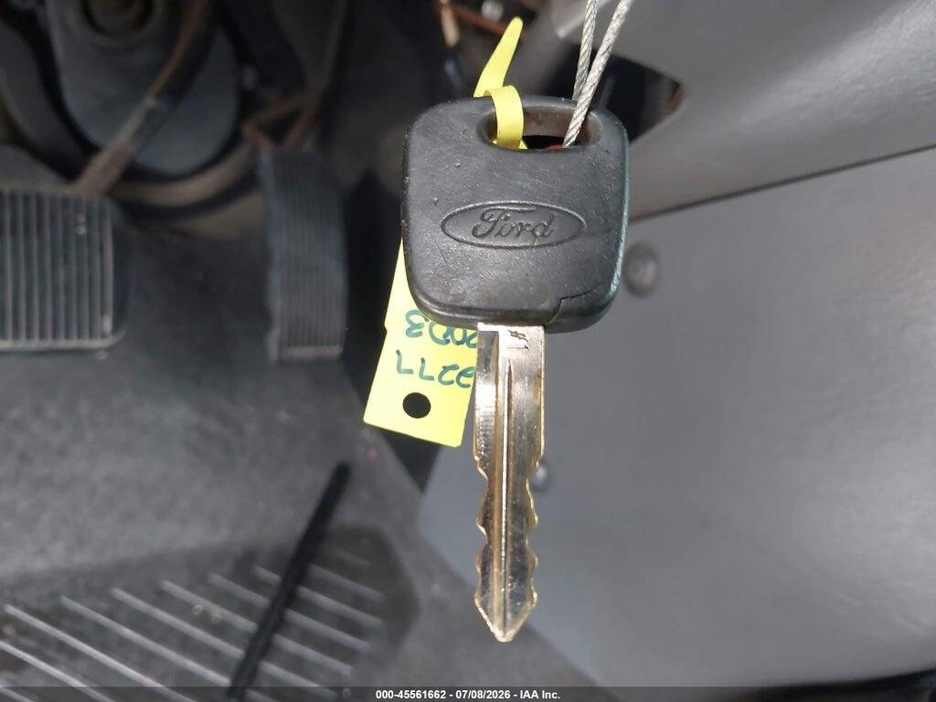 1FMCU93183KA92277 2003 FORD ESCAPE photo no. 11