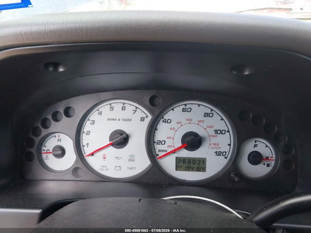1FMCU93183KA92277 2003 FORD ESCAPE photo no. 7