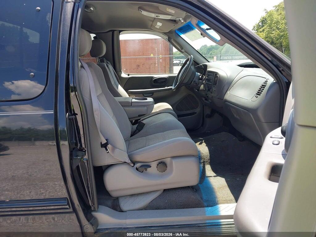 1FTRX18L33NB45287 2003 FORD F-150 photo no. 5