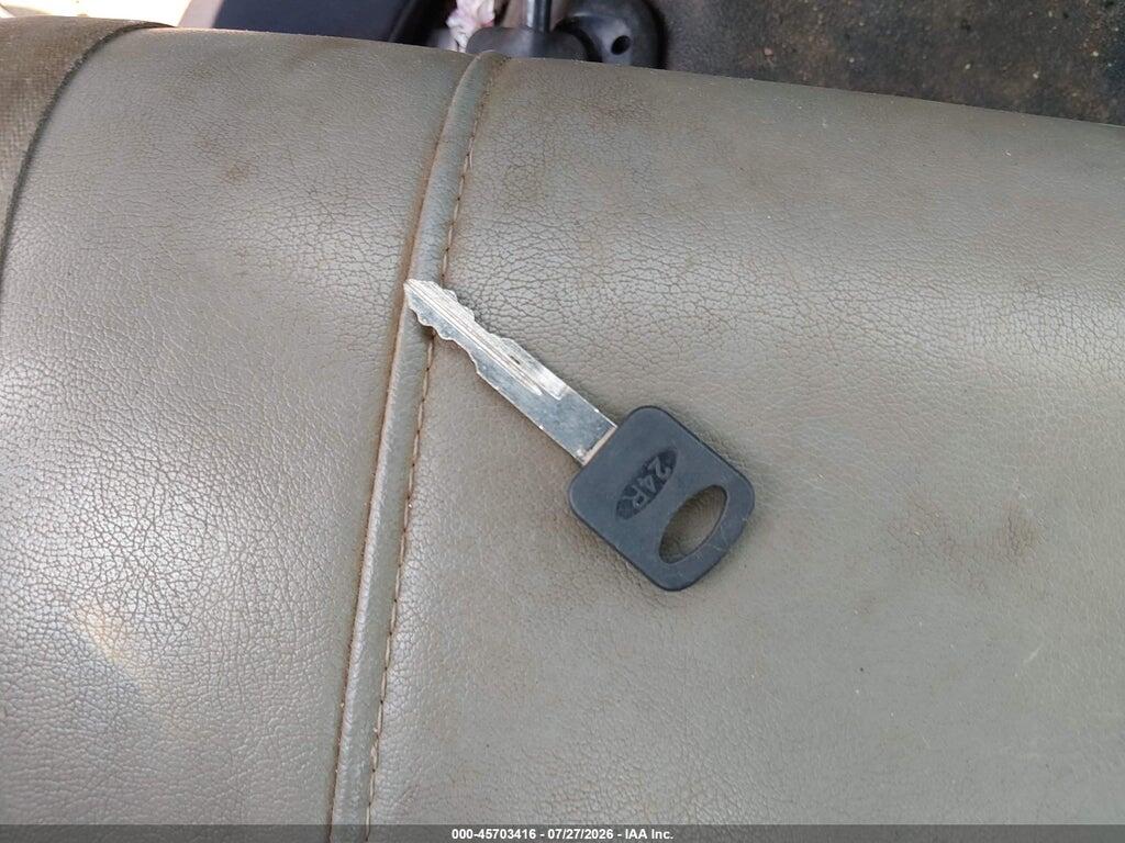 1FDNF21L33EC08644 2003 FORD F-250 photo no. 11