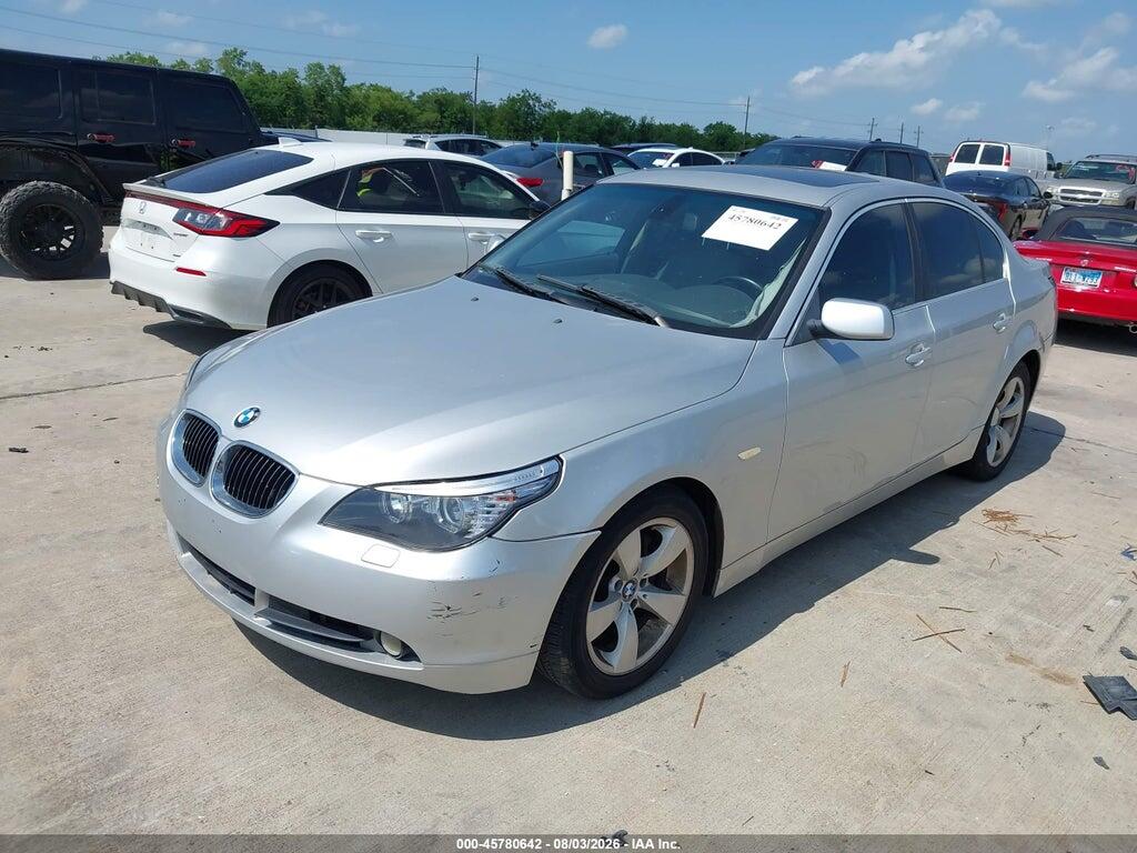WBANE73506CM38626 2006 BMW 530I photo no. 2