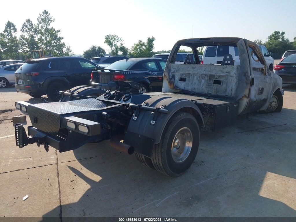 1FDWF36F23EA10960 2003 FORD F-350 photo no. 4