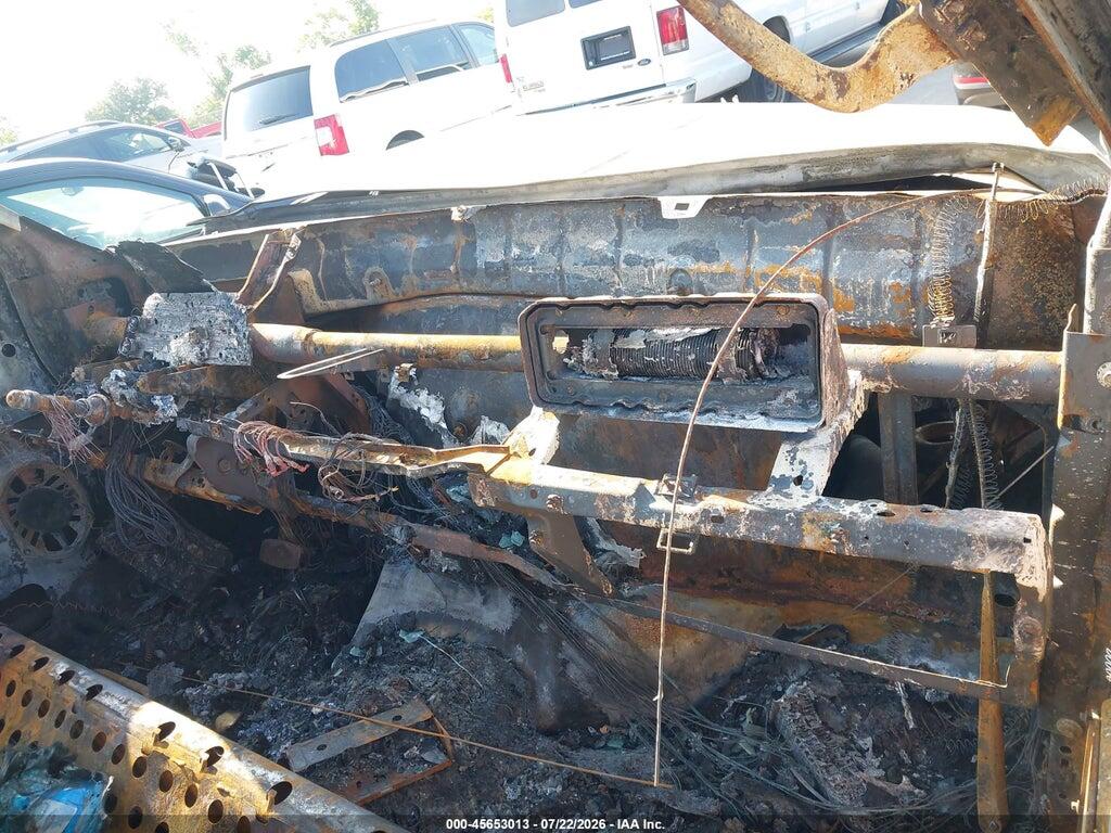 1FDWF36F23EA10960 2003 FORD F-350 photo no. 5