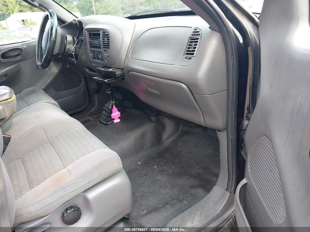 1FTRX18W93NA82206 2003 FORD F-150 photo no. 5