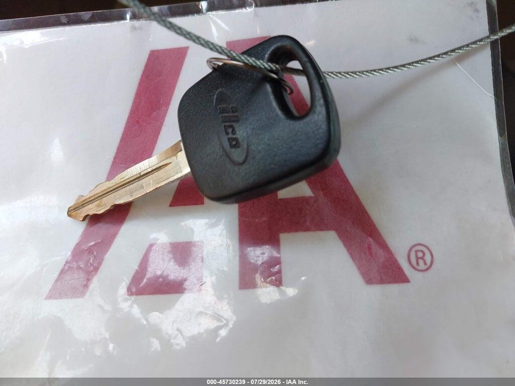 1FAFP34303W307235 2003 FORD FOCUS photo no. 11