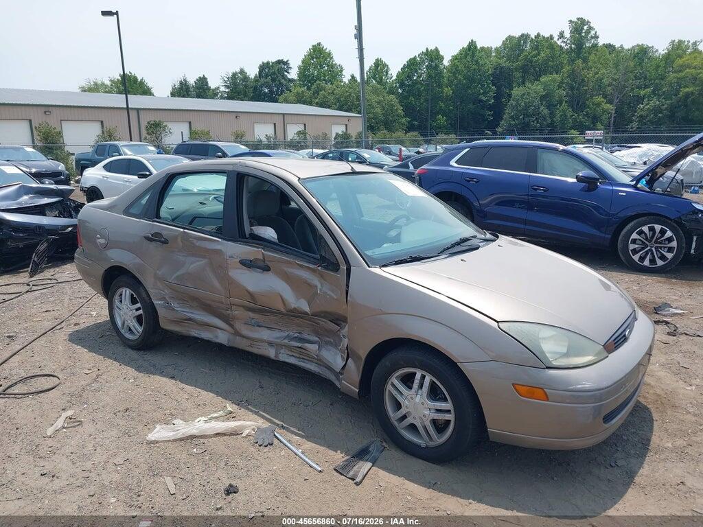 1FAHP34P83W323713 2003 FORD FOCUS photo no. 1