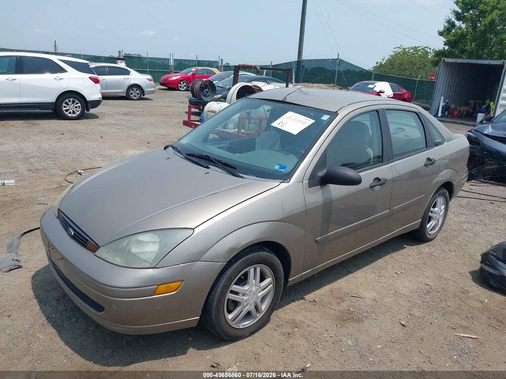 1FAHP34P83W323713 2003 FORD FOCUS photo no. 2