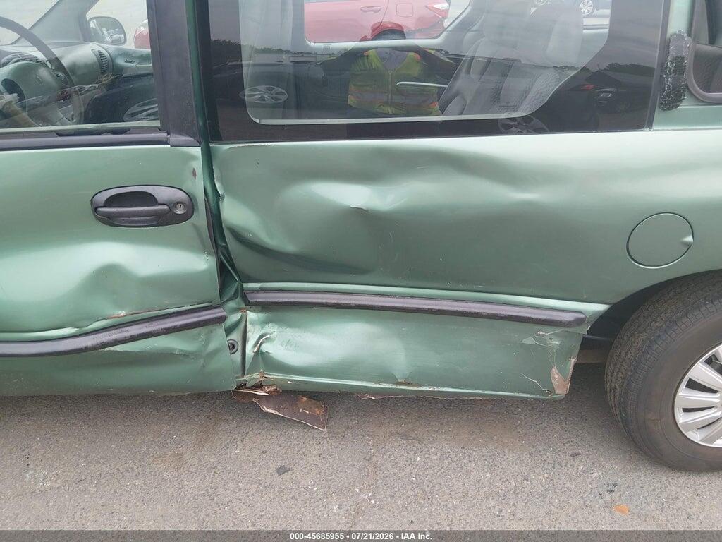 2B4GP25RXWR555854 1998 DODGE CARAVAN photo no. 6