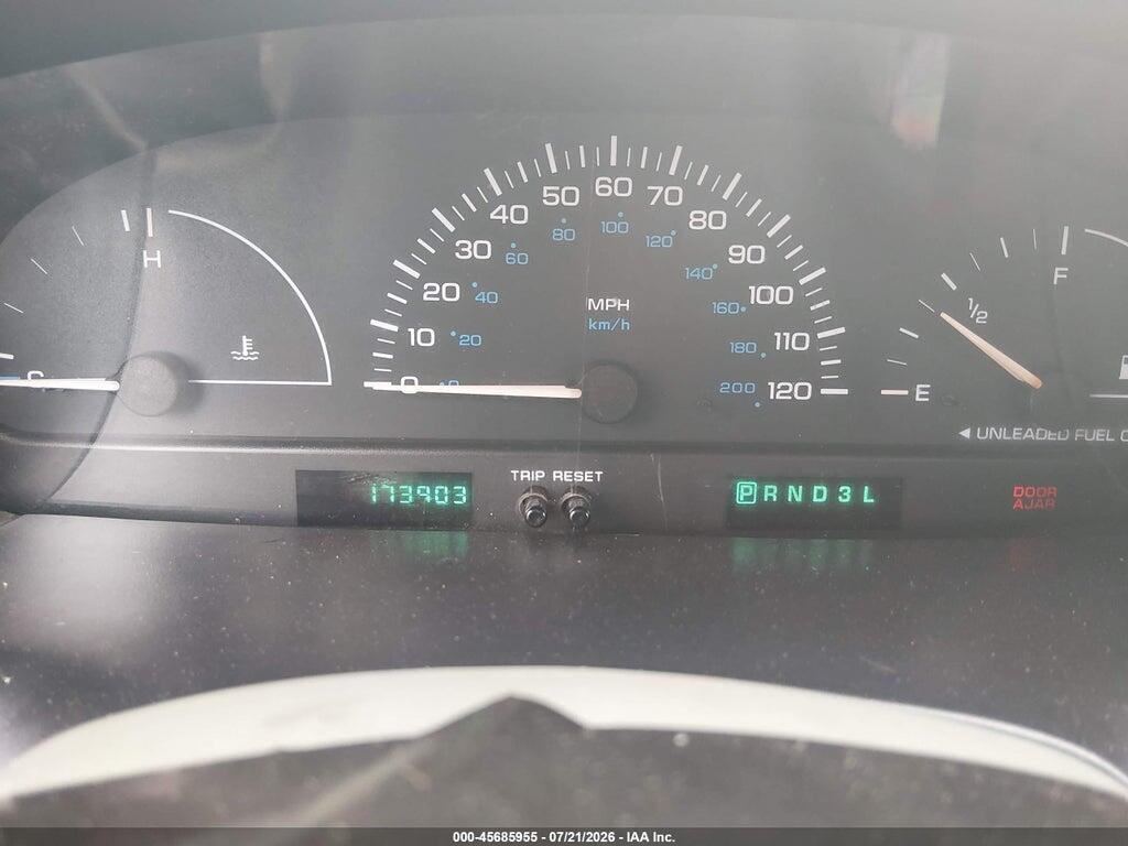2B4GP25RXWR555854 1998 DODGE CARAVAN photo no. 7