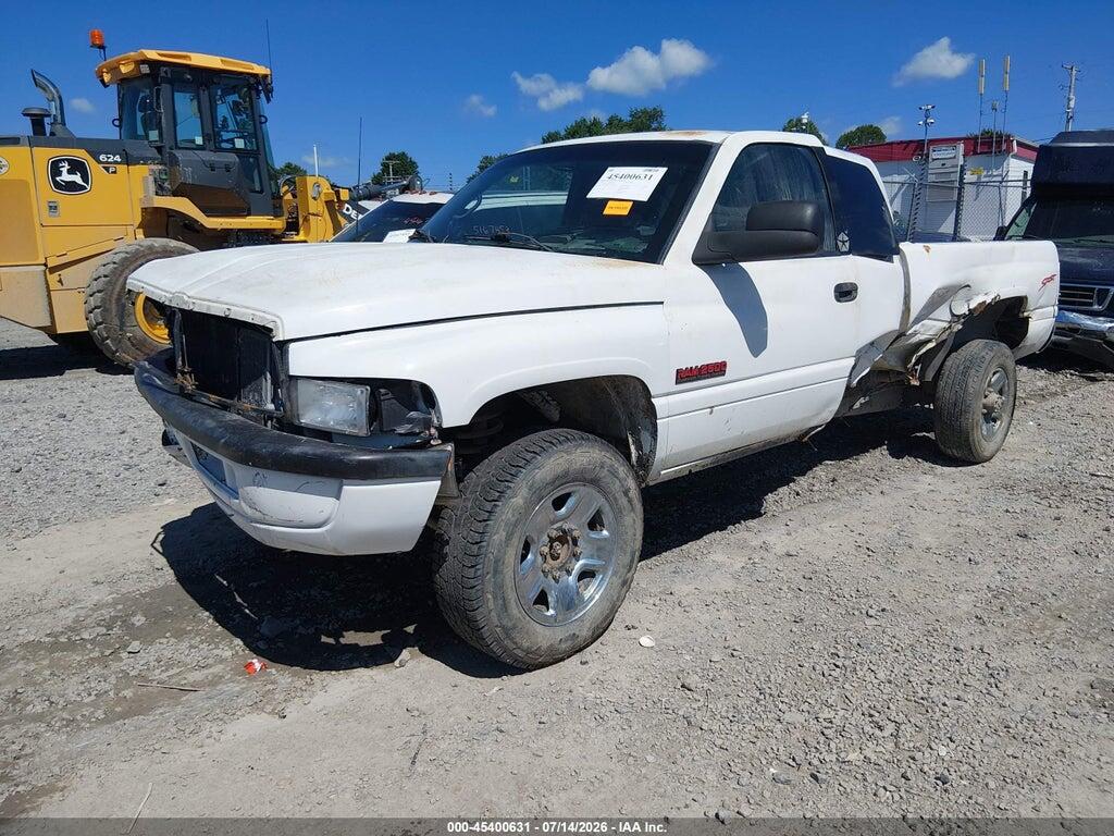 3B7KF22D2WG143328 1998 DODGE RAM 2500 photo no. 2