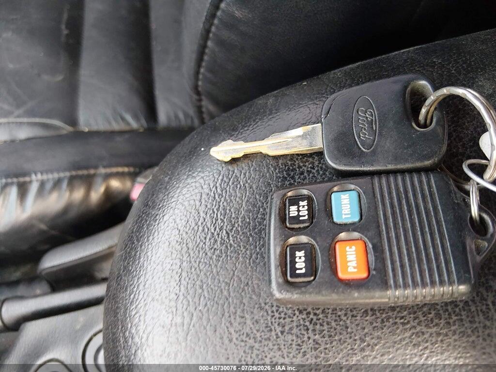 1FAFP45XXWF206683 1998 FORD MUSTANG photo no. 11