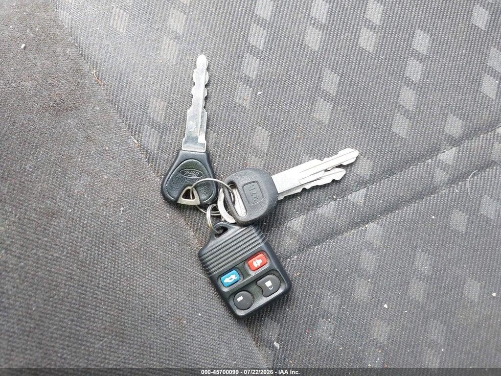3FAFP11313R110795 2003 FORD ZX2 photo no. 11