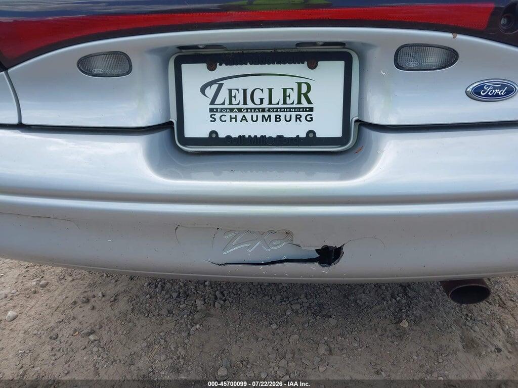 3FAFP11313R110795 2003 FORD ZX2 photo no. 6
