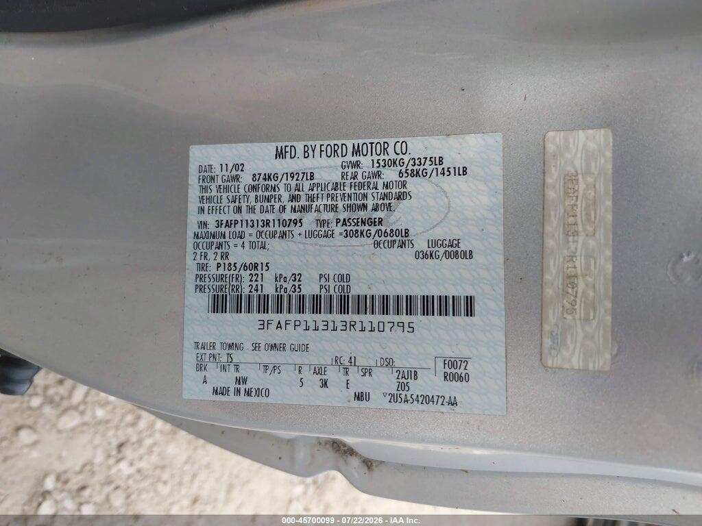 3FAFP11313R110795 2003 FORD ZX2 photo no. 9
