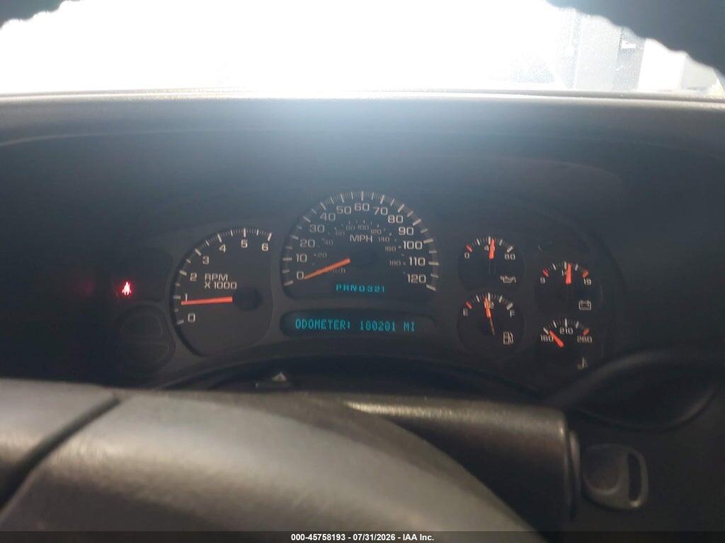 3GKFK16Z23G225895 2003 GMC YUKON XL 1500 photo no. 7