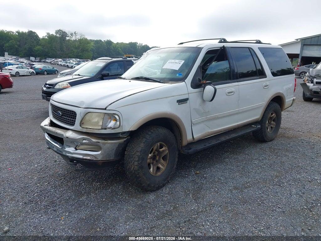 1FMRU18W2WLA33725 1998 FORD EXPEDITION photo no. 2