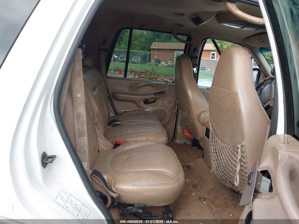 1FMRU18W2WLA33725 1998 FORD EXPEDITION photo no. 8