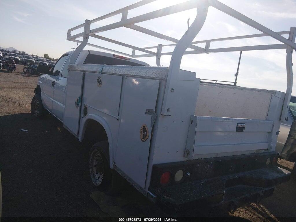 1GCHC29U86E180111 2006 CHEVROLET SILVERADO 2500HD photo no. 3