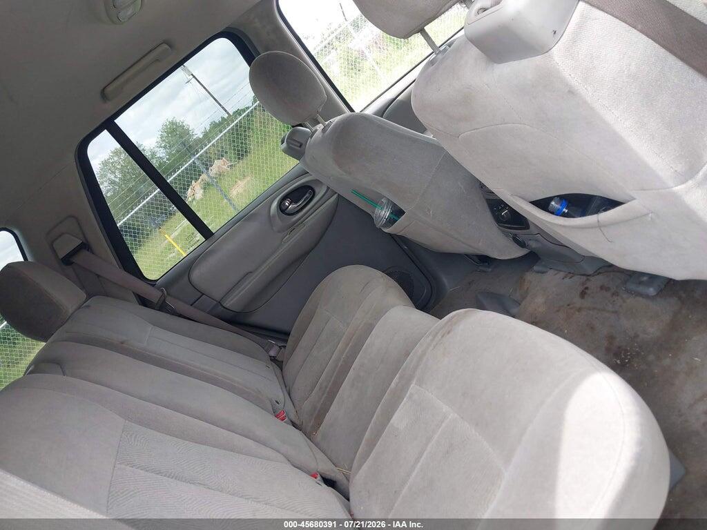 1GNDS13S362100225 2006 CHEVROLET TRAILBLAZER photo no. 8