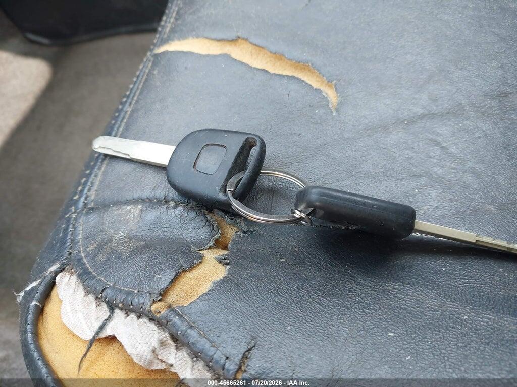 1HGEM21903L075367 2003 HONDA CIVIC photo no. 11