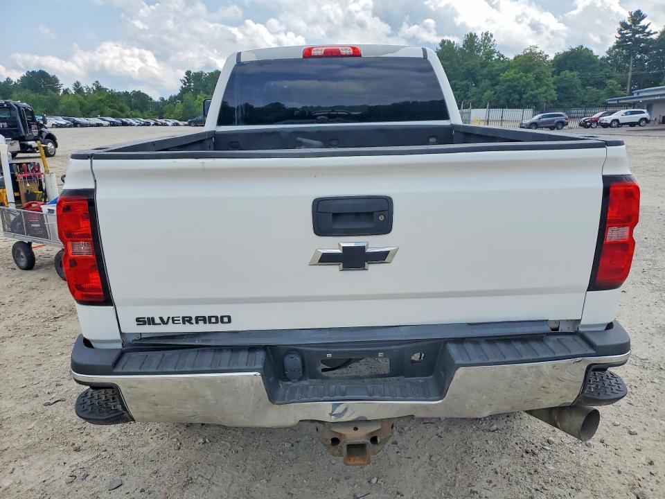2016 CHEVROLET SILVERADO 2500 HD 4WD 6.6L V8 TDSL — Фото 6 из 12