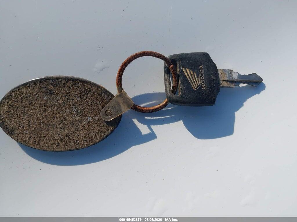 JH2PC21373M401012 2003 HONDA VT600 photo no. 11