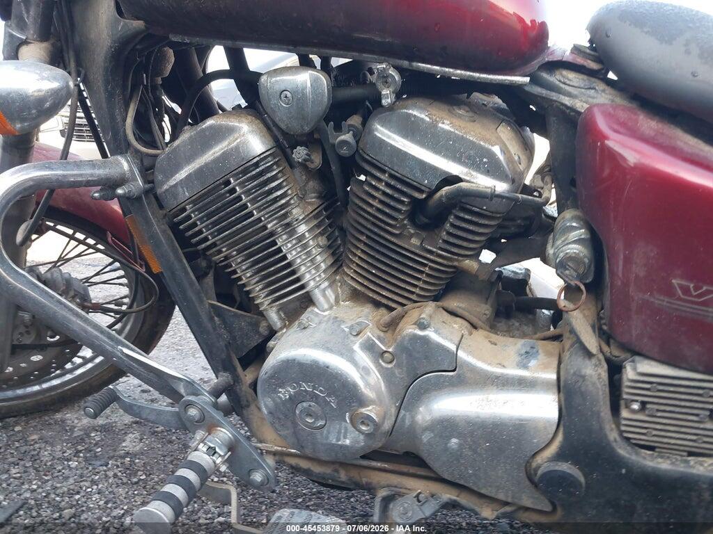 JH2PC21373M401012 2003 HONDA VT600 photo no. 9