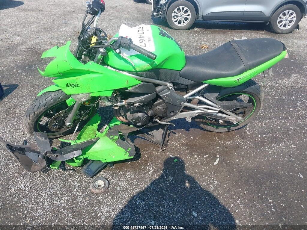 JKAEXEC119DA34891 2009 KAWASAKI EX650 photo no. 9