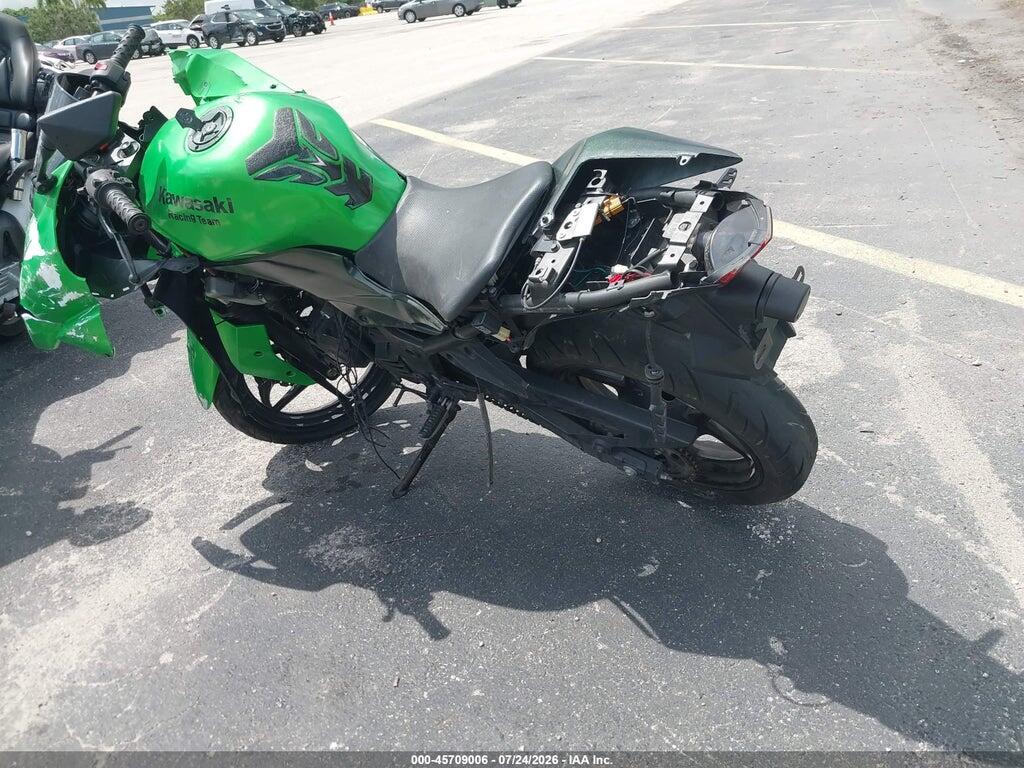 JKAEXMJ129DA32466 2009 KAWASAKI EX250 photo no. 3